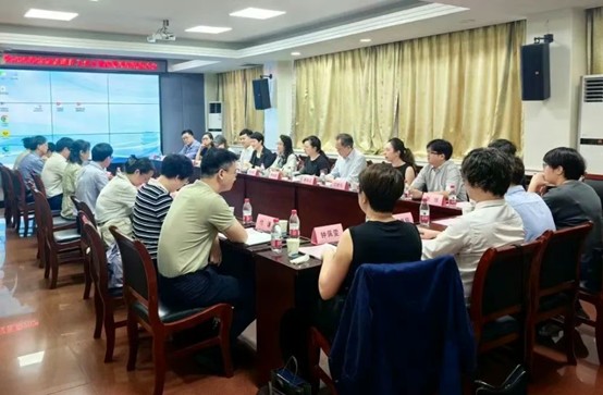 新加坡医疗促进会（SG-MPA）中国代表处首席代表邓菲菲女士应邀参加香港东区医院代表团赴华中科技大学医药卫生管理学院调研座谈